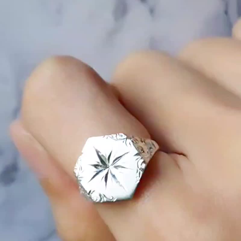 人手批花 唐草里的星星 纯银图章戒指 传统工艺 - 戒指 - 纯银 银色