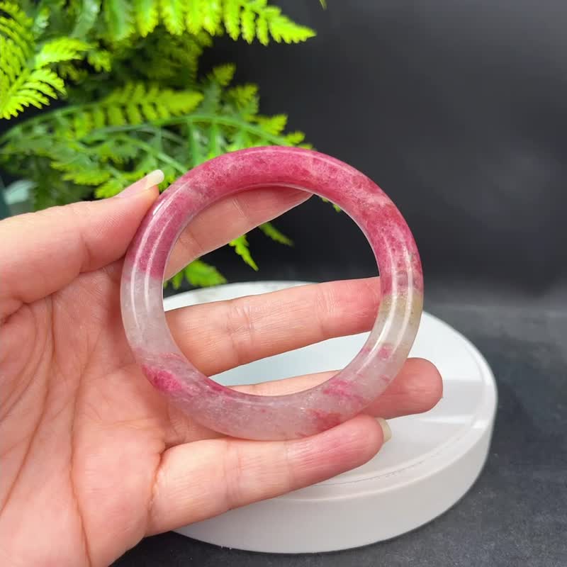 樱花雨蔷薇辉手镯 56MM 半透玉化星光玫瑰石桃花玉手环 幸福美丽 - 手链/手环 - 半宝石 
