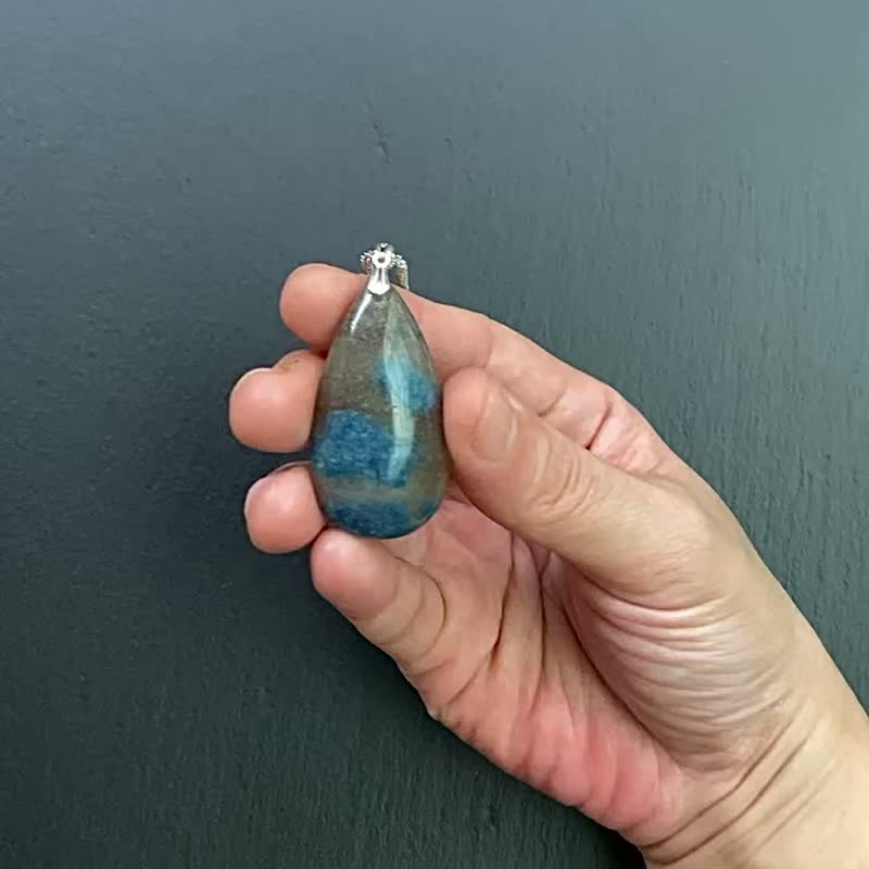 天然-K2 Blue 缓和情绪 心灵平静 925纯银钛钢项链 定制化礼物 - 项链 - 水晶 多色