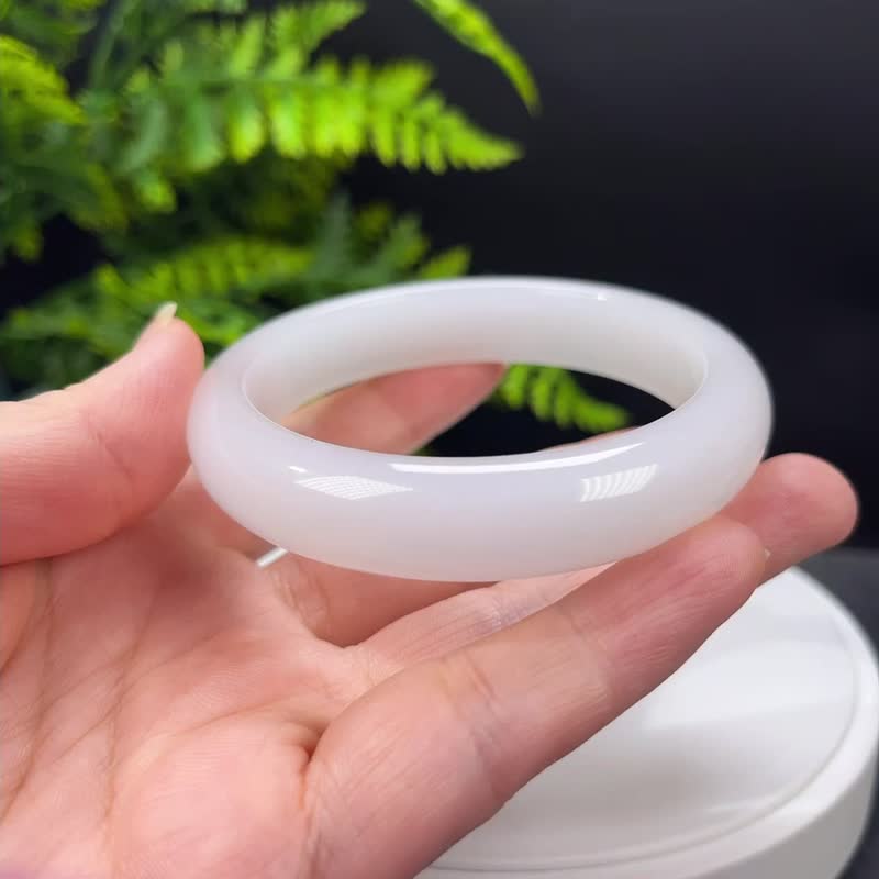 金丝玉手镯 59MM 羊脂级昆仑白玉手环 附证书 温润清雅 腕上风情 - 手链/手环 - 玉石 白色