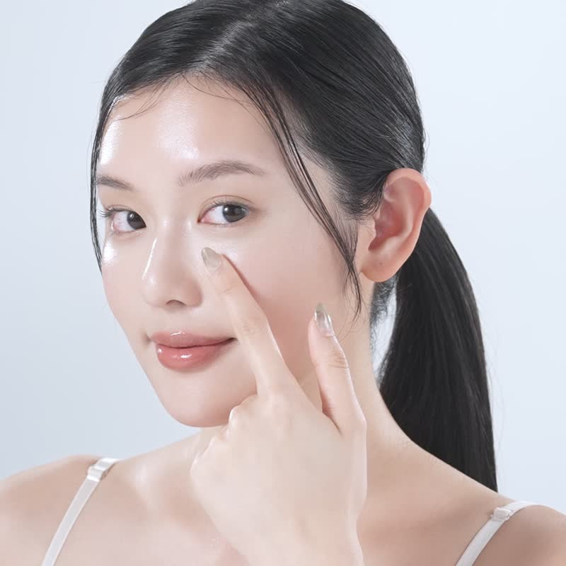 菈薇奥儿 超导全能晶透活肤精萃 (5mlx10瓶) 亮白小银瓶 - 精华液/安瓶 - 玻璃 白色