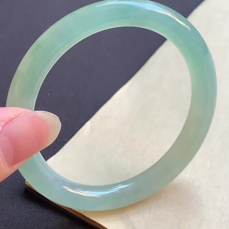 冰种翡翠天然翡翠玉镯A玉手镯 玉鈪 • 冰种薄荷绿翡翠圆镯 - 手链/手环 - 玉石 绿色
