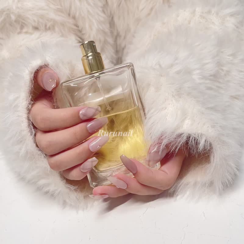 优雅成熟风格纹穿戴甲 - 指甲油/指甲贴 - 树脂 粉红色