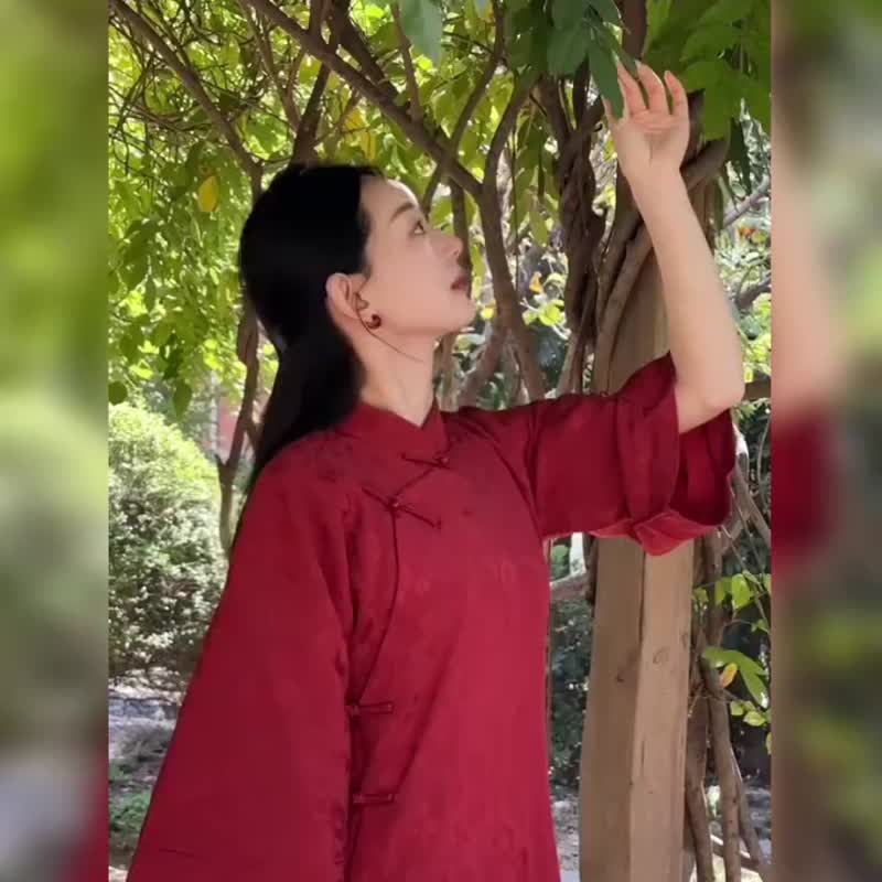 復古暗紅色 古法旗袍 刺繡馬甲 兩件套 國風改良國風洋裝 - 旗袍 - 聚酯纤维 红色