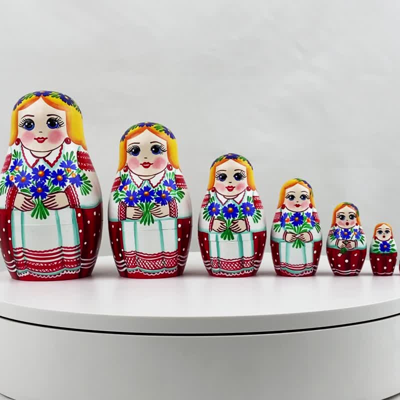Russian Stacking Dolls - Matryoshka Nesting Dolls in Folk Dress and Cornflowers - 玩具/玩偶 - 木头 多色
