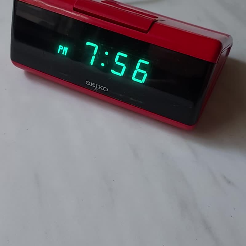太空年代 Seiko 红色塑料普普风格闹钟 小巧简约 - 时钟/闹钟 - 塑料 红色