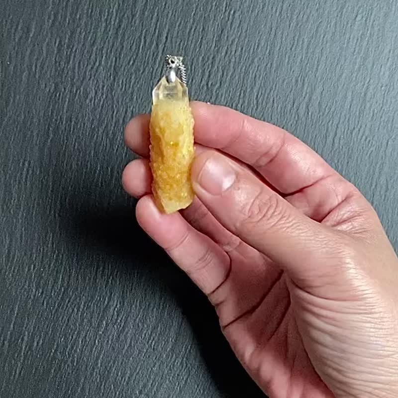 天然原矿精品黄金菠萝骨干水晶925纯银钛钢满天星项链 招运 避邪 - 项链 - 水晶 多色