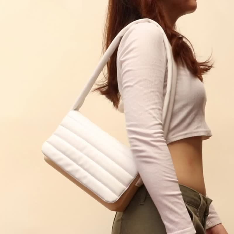 WOODVIEW Puffy wooden bag - 手提包/手提袋 - 木头 白色