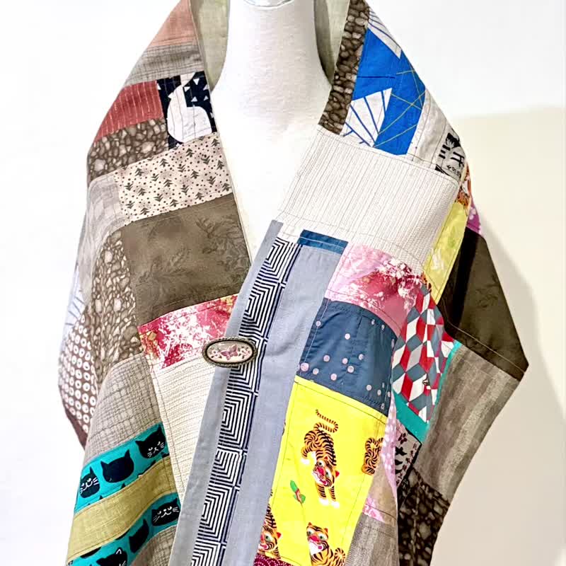 纯手作亲肤柔软棉质多彩色拼接猫咪老虎几何图腾二重纱围巾披肩 - 围巾/披肩 - 棉．麻 多色