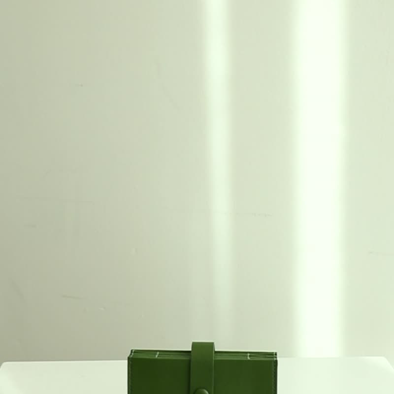 MAKE:D 仙人掌皮革风琴式卡夹 黑色 - 皮夹/钱包 - 环保材料 黑色