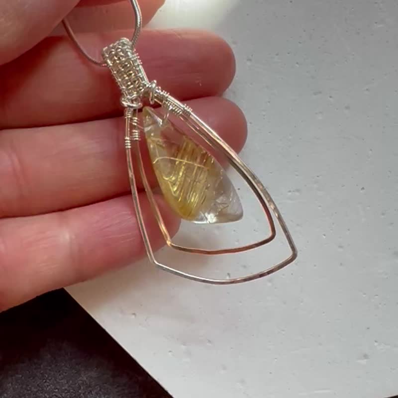 金钛晶翅膀吊咀连项链 - 项链 - 纯银 