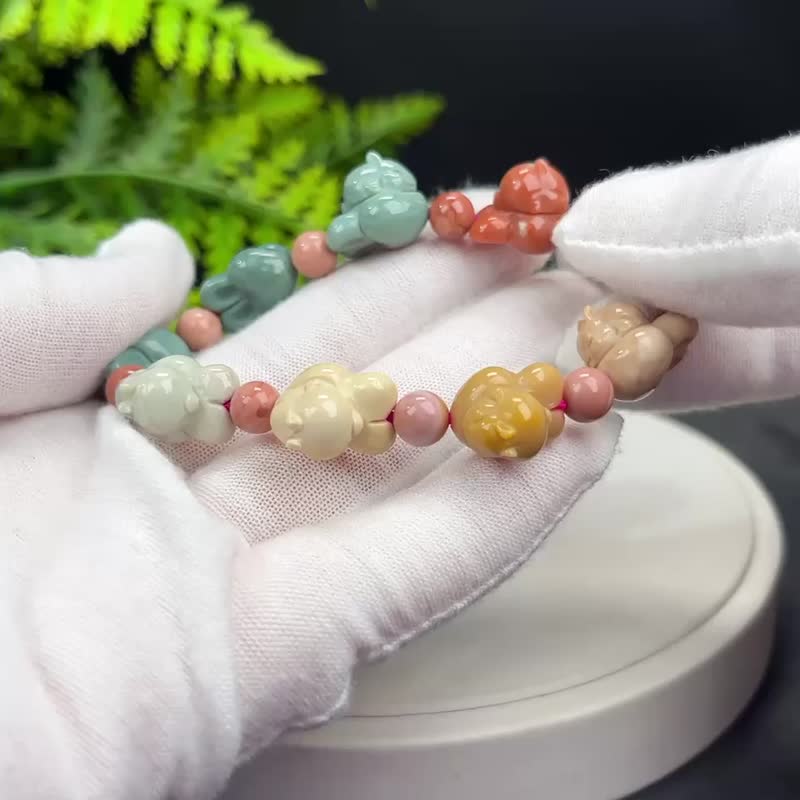 精品趣味阿拉善玛瑙手串多彩高瓷玉化雕刻爱心萝卜萌兔女繁荣幸运 - 手链/手环 - 半宝石 多色