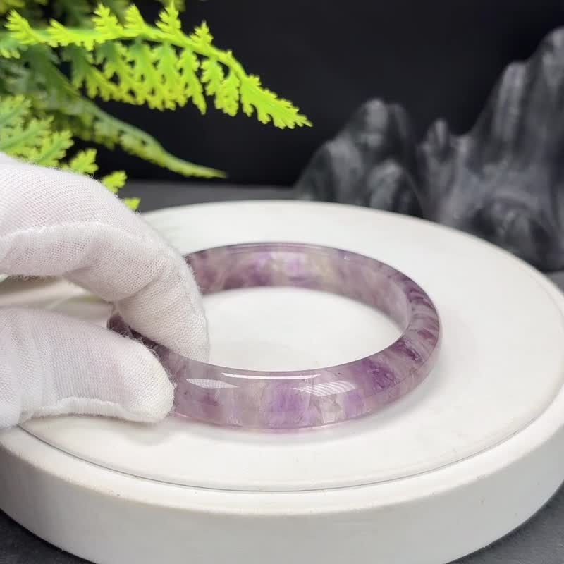 羽毛极光23水晶手镯 60+MM 冰透闪片星光 精神疗愈情绪平衡事业运 - 手链/手环 - 水晶 紫色