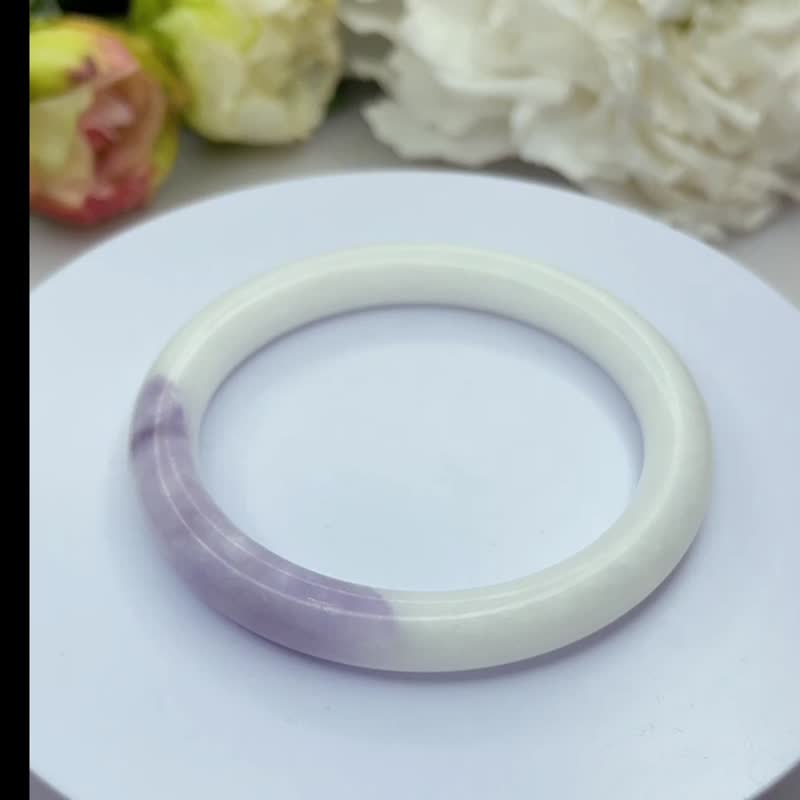 No.103 稀有绝美半壁 紫白玉手镯 内径 62MM 圈口 和田玉 手环 - 手链/手环 - 玉石 紫色