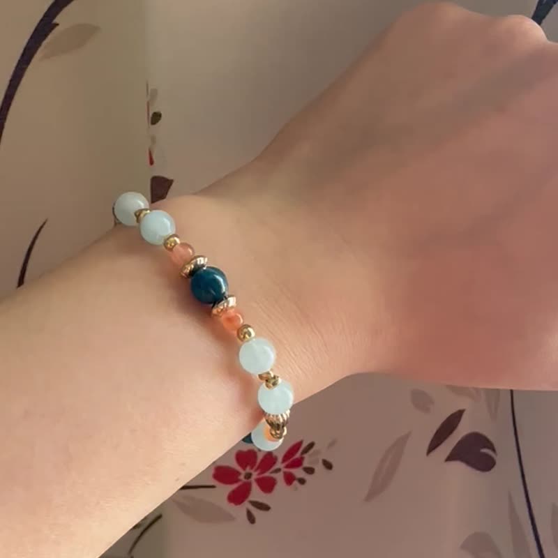 蓝磷灰 海蓝宝 彩发晶 天然水晶手链 / 抚平情绪 增加自信 - 手链/手环 - 水晶 蓝色