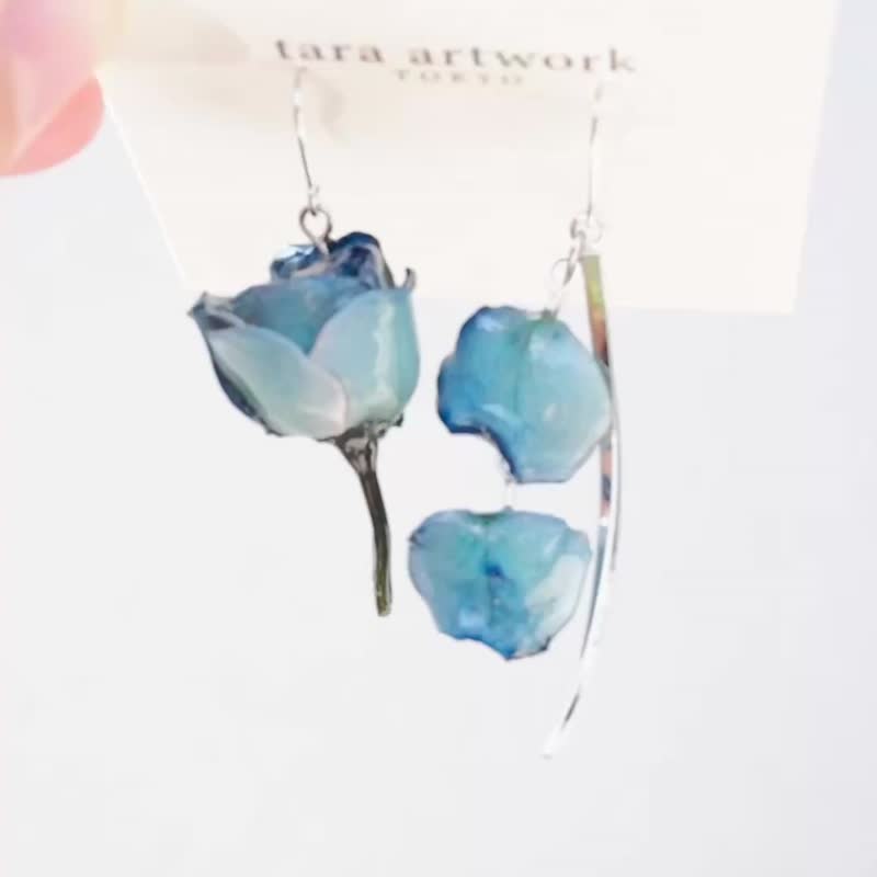 可选颜色　真玫瑰干花耳环 - 耳环/耳夹 - 树脂 多色