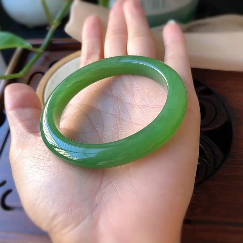 天然和田玉碧玉手镯 圈口52.7mm 质地温润 油润度佳 - 手链/手环 - 玉石 