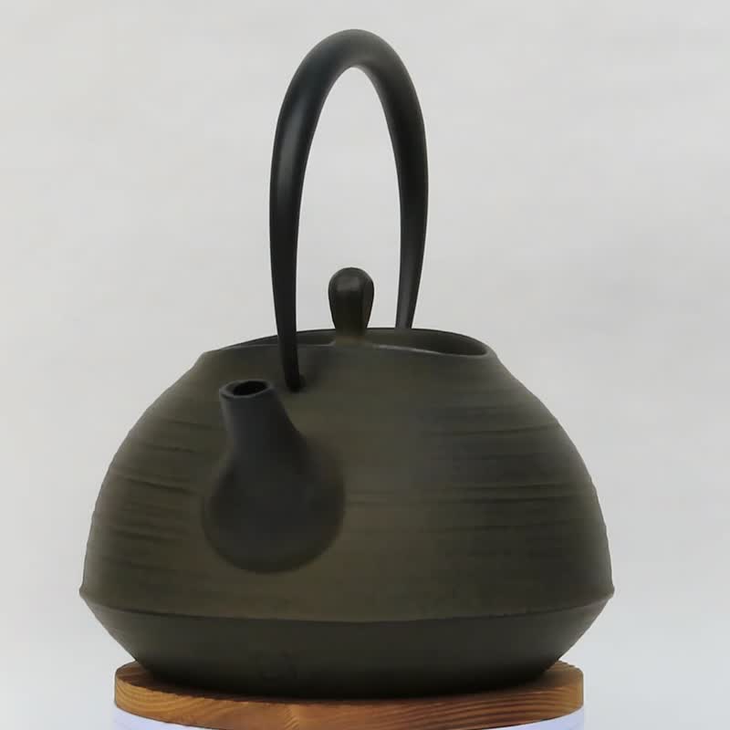 壱铸堂 南部铁器 铁瓶 铁壶 刷痕1.3L 复古色 日本制 IH对应 - 茶具/茶杯 - 其他金属 咖啡色