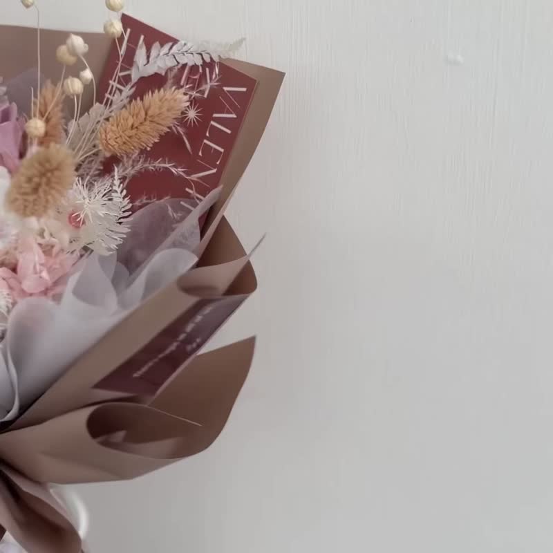 【永生玫瑰花花束】• 情人节/永生玫瑰花/永生玫瑰花花束/玫瑰花 - 干燥花/捧花 - 植物．花 粉红色