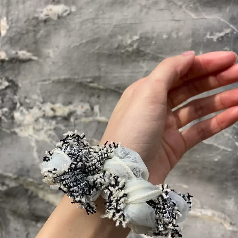 小香风 千岛格纹 高贵 大肠圈 纱 发圈 - 发饰 - 其他人造纤维 黑色