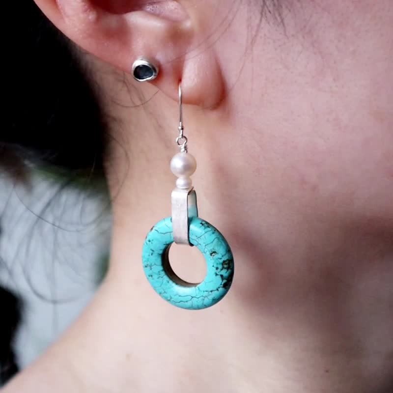 圈圈仿绿松石淡水珍珠耳勾耳环-925银-耳勾-耳夹 - 耳环/耳夹 - 纯银 蓝色