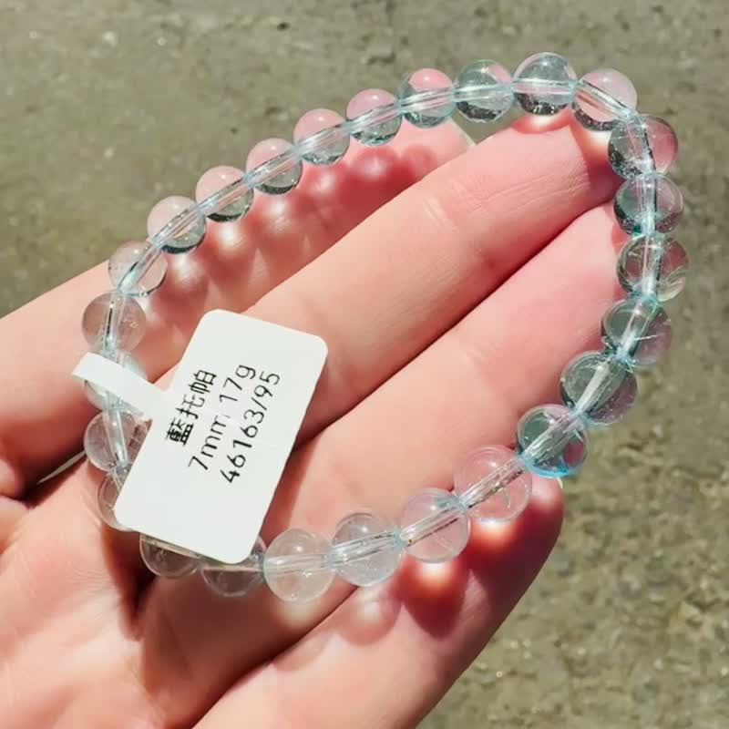 天空蓝托帕石水晶7mm17g消除悲伤增加自信快乐吸引财富 - 手链/手环 - 水晶 蓝色