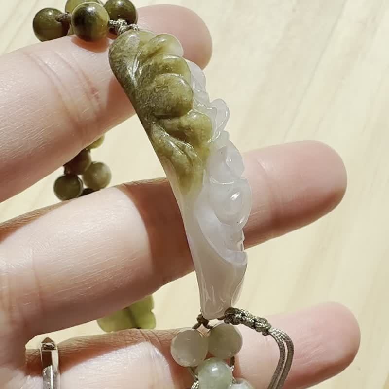 手工翡翠手链 - 翠绿莲花与蝴蝶 - 手链/手环 - 玉石 咖啡色