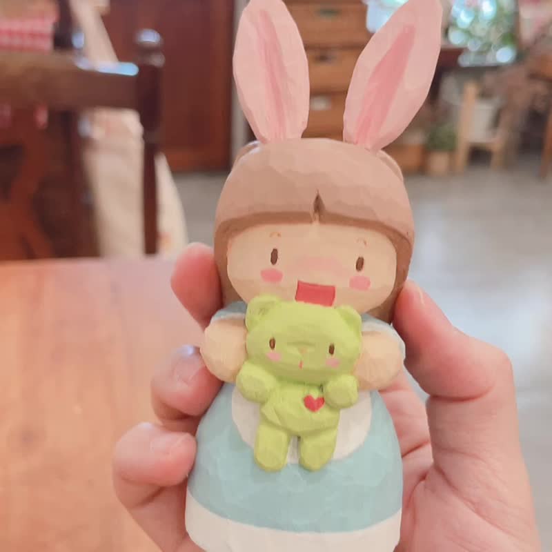 Bunny Pao | 艺术玩具 - 摆饰 - 树脂 多色