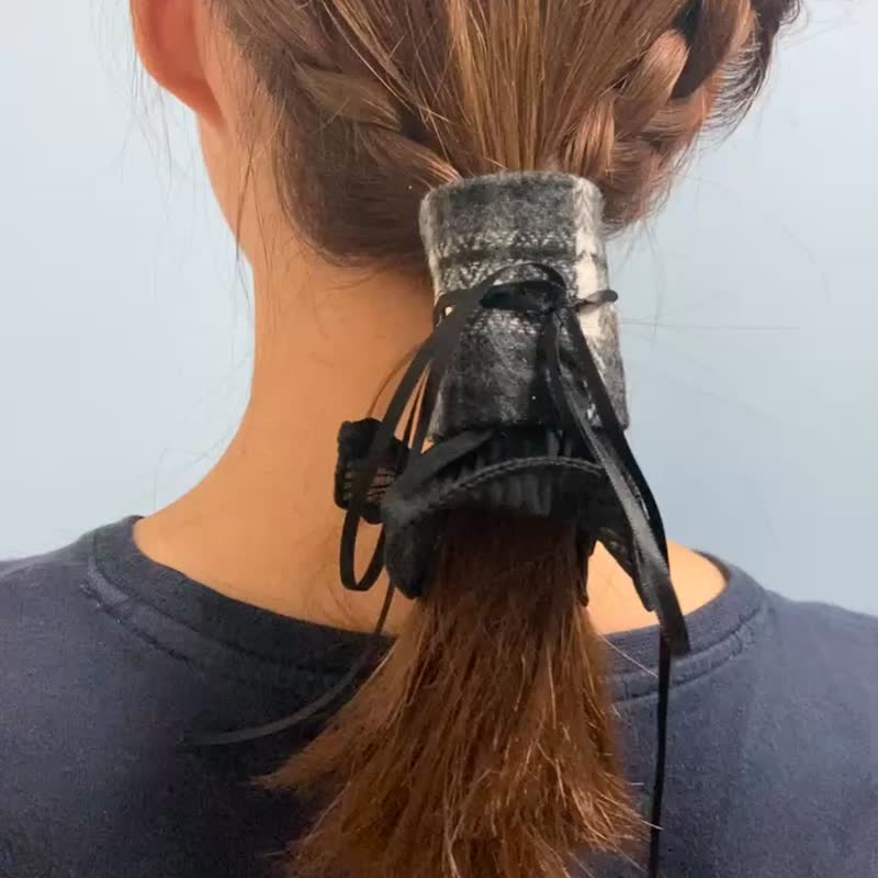 黑白格仔 真皮 2way 头饰 发绳 两件套 - 发饰 - 其他人造纤维 黑色