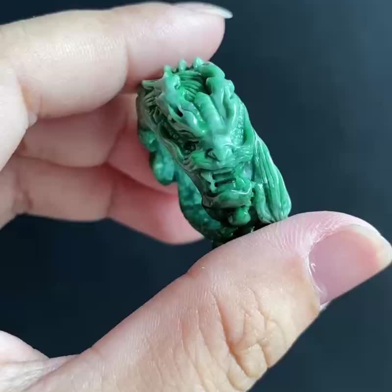 天然翡翠 手工龙戒 危地马拉 雕刻戒指 内径20.3mm 招财霸王 ring - 戒指 - 玉石 绿色