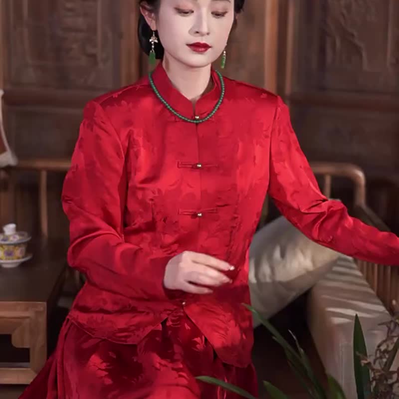 燕爾套裝 紅色禮服 新中式套裝敬酒服新娘便裝 晨袍裙子 - 旗袍 - 其他人造纤维 红色