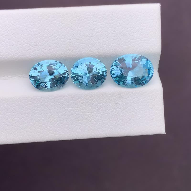耳环圣玛丽海蓝宝石水滴椭圆切割全净无烧裸石 1 克拉一对 - 金工/饰品 - 宝石 蓝色