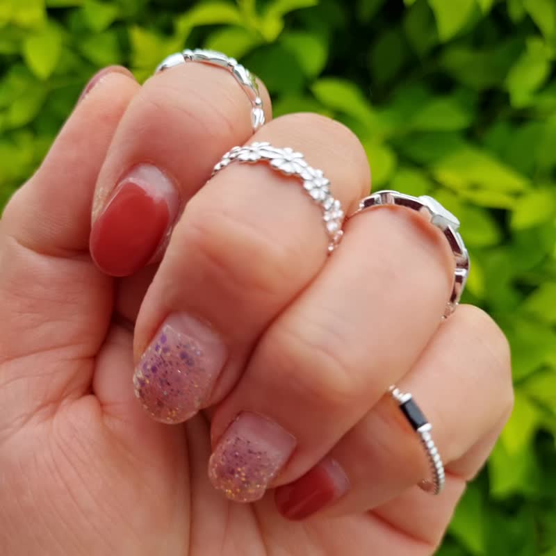 925 纯银 • 雾面爱心链接链戒，手工爱心饰品 - 戒指 - 纯银 银色