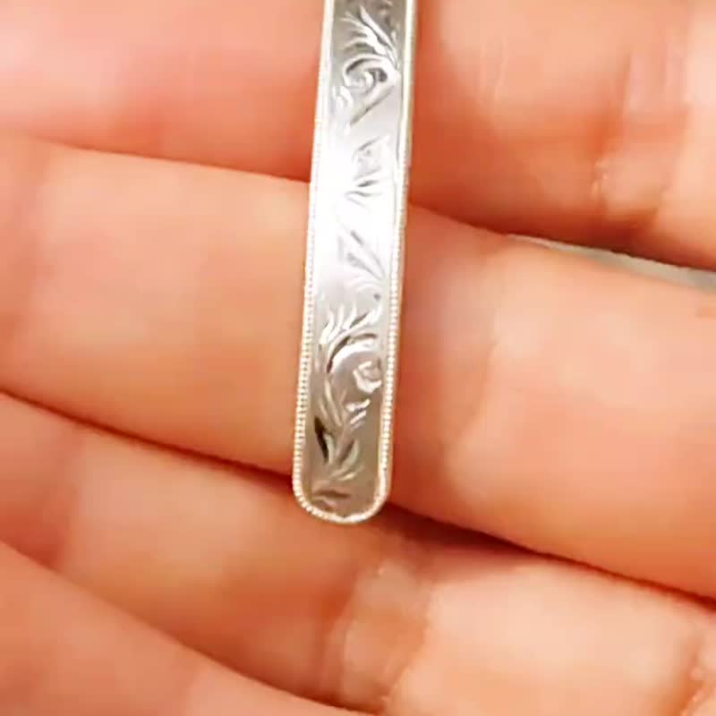 人手批花雕凿花蕾唐草珠边纯银手镯 单品 - 手链/手环 - 纯银 银色