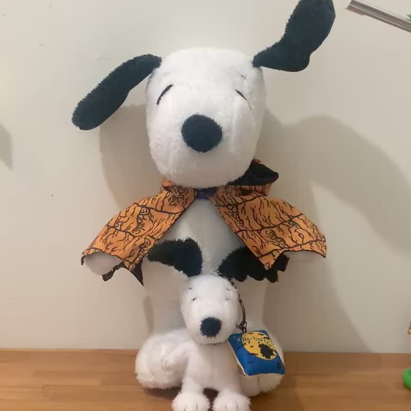 出清-Snoopy 史努比披风玩偶 吸血鬼史努比娃娃公仔 - 玩偶/公仔 - 聚酯纤维 咖啡色