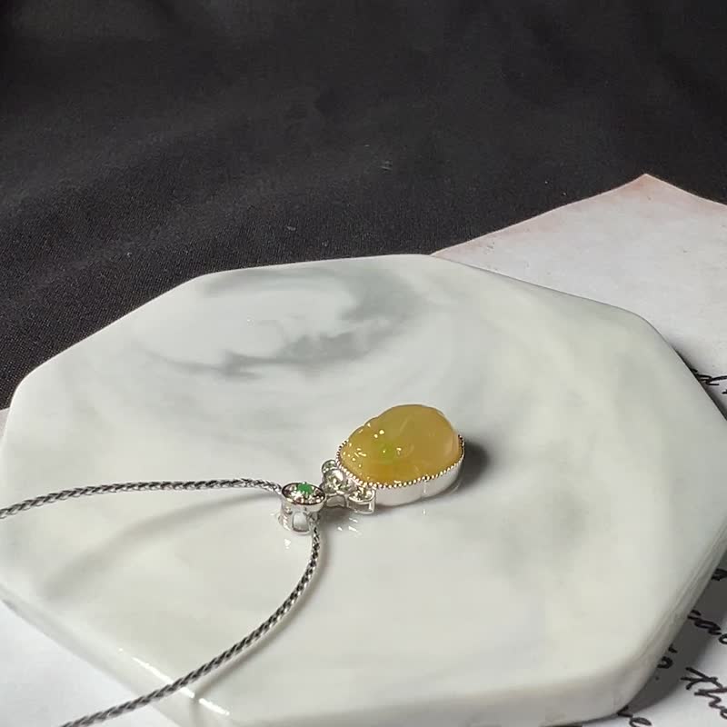 神兽 | 冰黄貔貅坠 18K金 - 项链 - 玉石 黄色