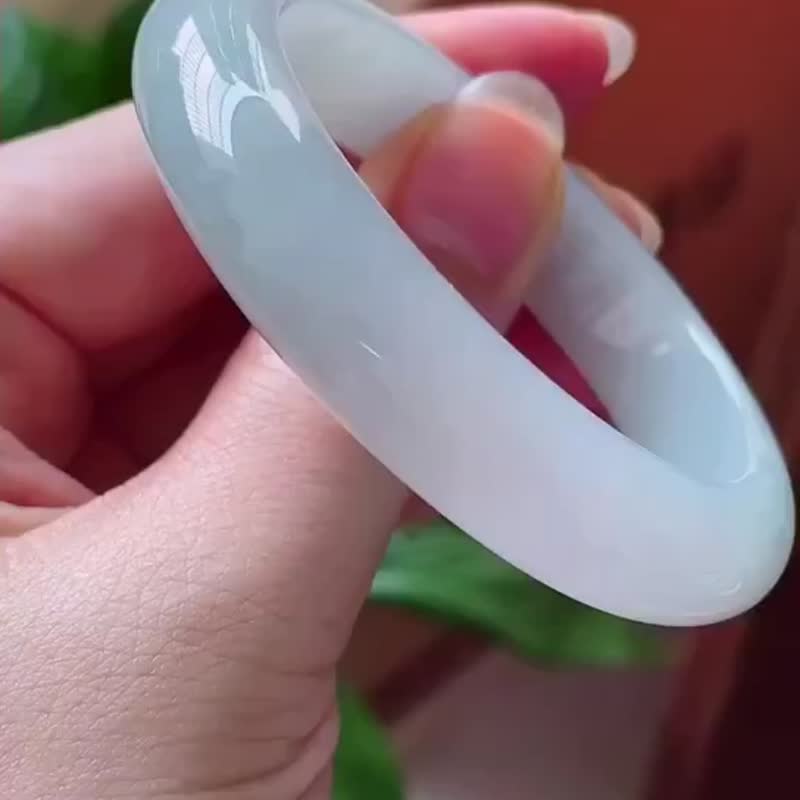 天然翡翠 缅甸 A玉 玉镯 • 冰种翡翠贵妃镯 - 手链/手环 - 玉石 蓝色