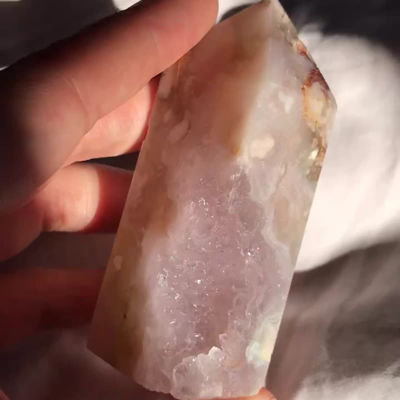 玛达加斯加 紫樱花玛瑙柱 水晶 crystal 摆设 摆件 爆闪淡紫晶牙 - 摆饰 - 水晶 多色