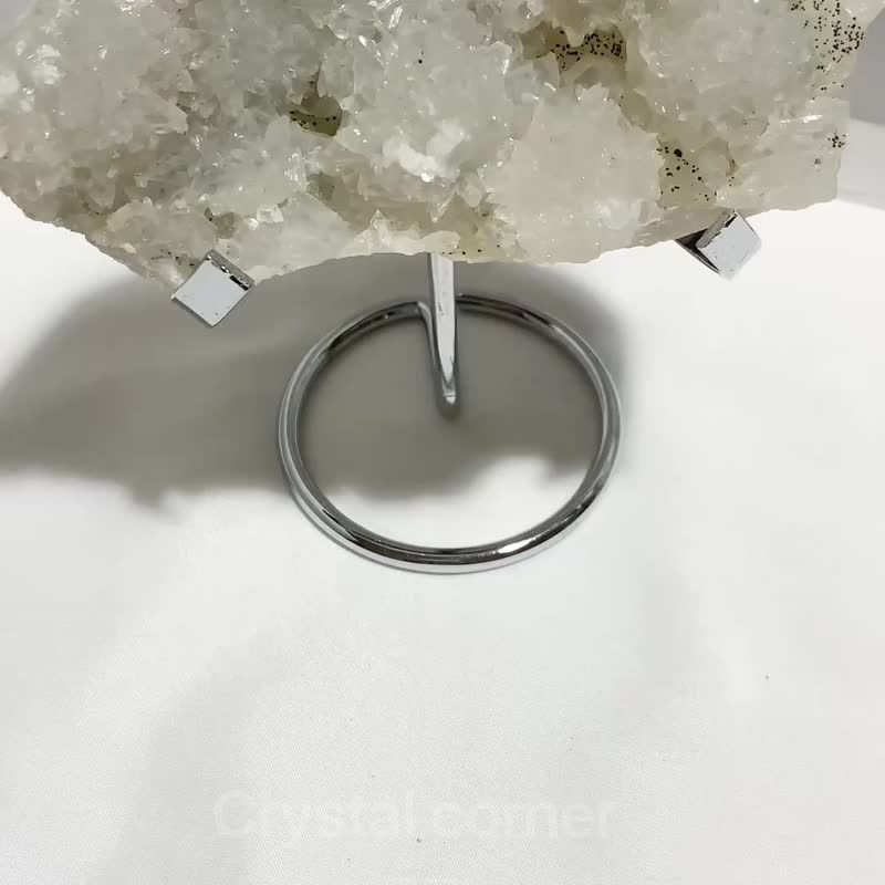 Crystal Corner 隅石丨印度钻石花型点缀绿帘石共生矿鱼眼石273 - 摆饰 - 水晶 