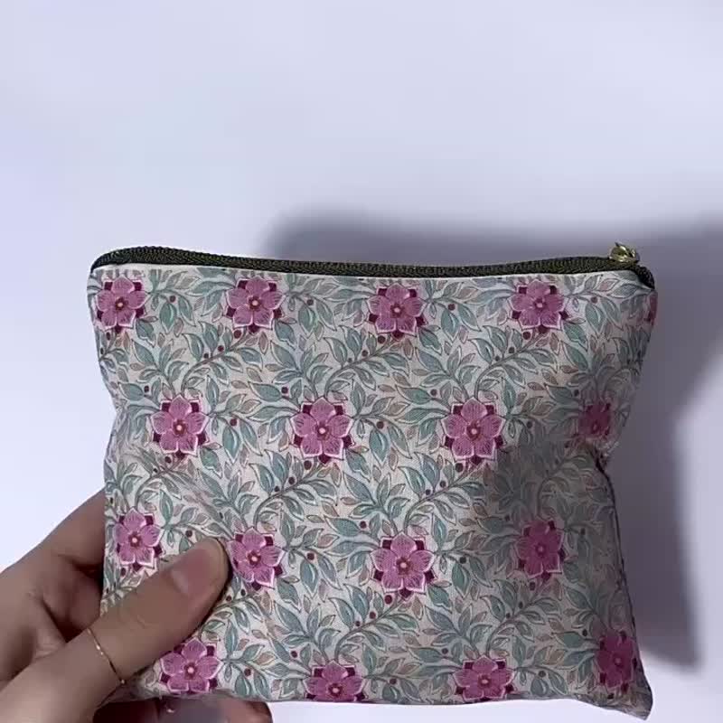 收纳包 分类包 手工包 布包 - 化妆包/杂物包 - 棉．麻 