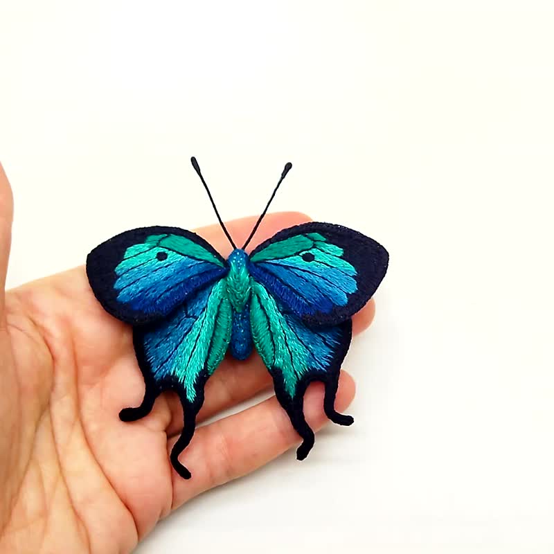 PDF Arcas butterfly Embroidery pattern Stumpwork technique tutorial - 手工艺教程/工具书 - 其他材质 