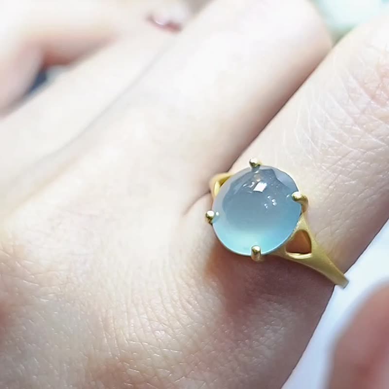 |梦幻甜心|A货翡翠高冰蓝胶饱满大蛋面10.3mm纯银镀18k黄爱心戒指 - 戒指 - 玉石 多色