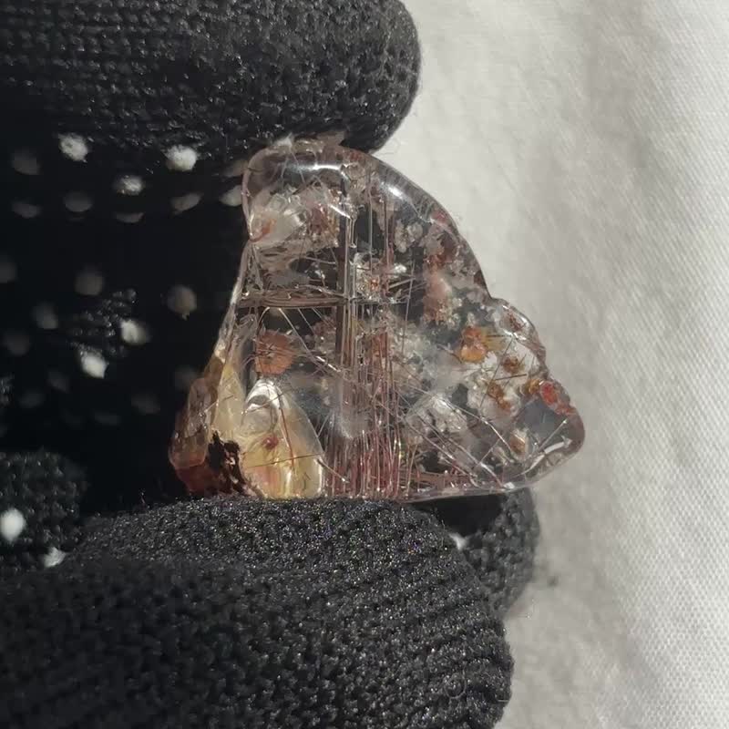 幽灵穿髪 白幽灵 橙幽灵 银髪 铜髪晶 水晶  手把玩 天然原石 - 摆饰 - 水晶 金色