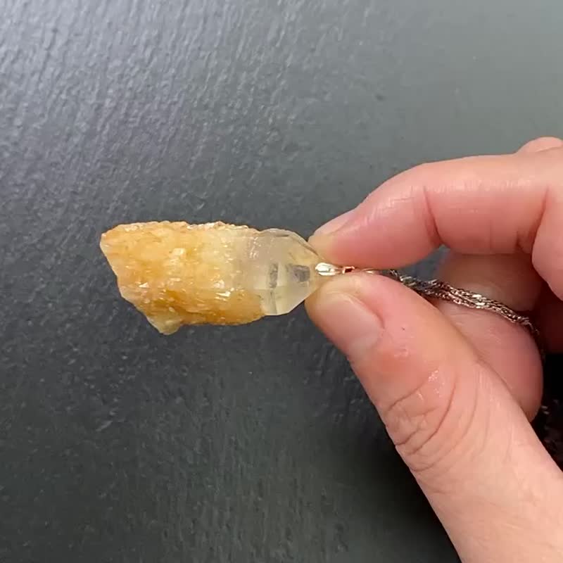 天然原矿精品黄金菠萝骨干水晶925纯银钛钢项链  招财运 避邪 - 项链 - 水晶 金色