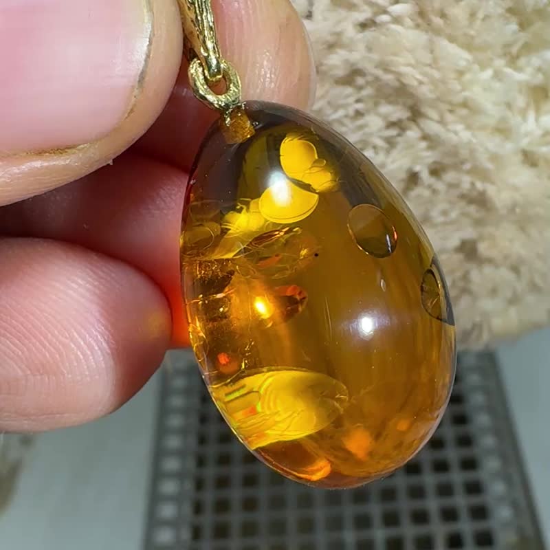优雅乌克兰白兰地波罗的海琥珀吊坠 闪耀光芒 完美珠宝礼物 - 项链 - 半宝石 金色