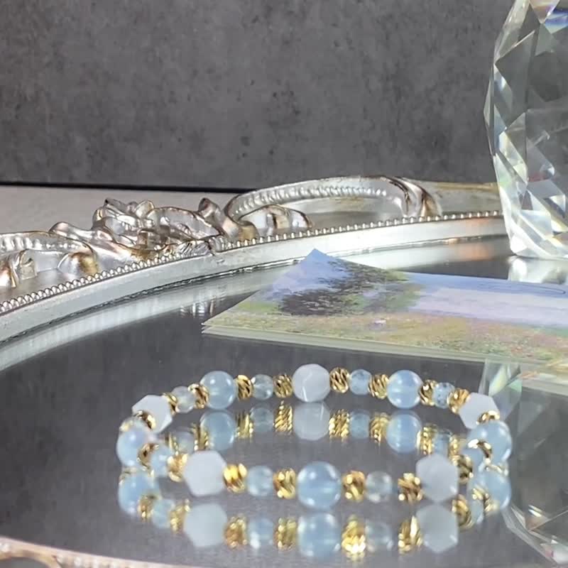 蓝天 | 海蓝宝 | 自在的晴空 | 女生水晶手链 - 手链/手环 - 水晶 蓝色