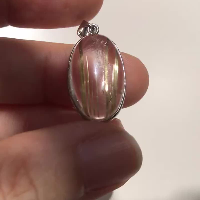 925银包边 钛晶金发晶 吊堕 吊咀 天然水晶 冰透 摆设 水晶原矿 - 项链 - 水晶 金色