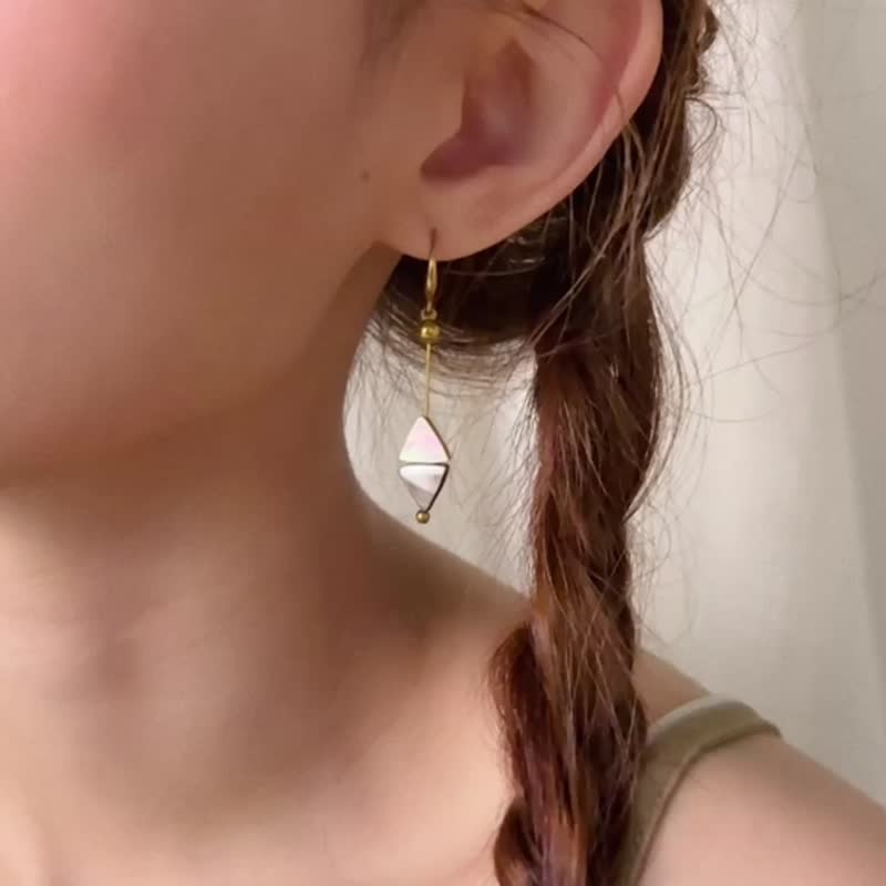 【 圣诞礼物 】汐语系 | 珊步 - 渡假风 夏日 海滩 贝壳 黄铜 抗 - 耳环/耳夹 - 贝壳 金色