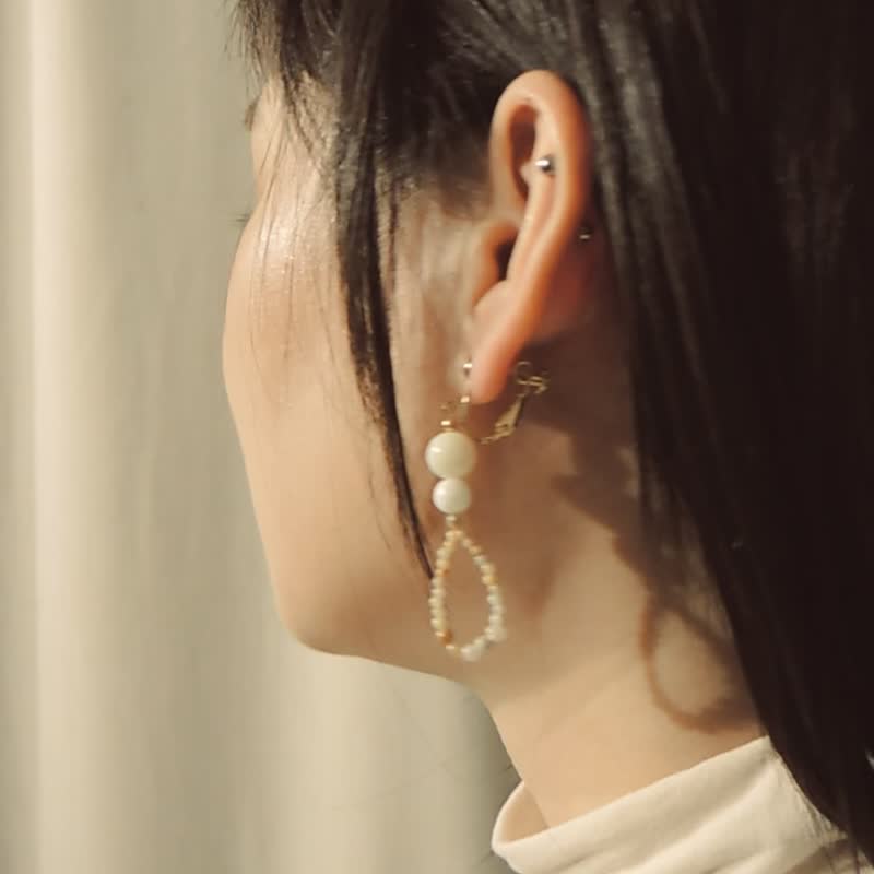 滤淬 | 天然石黄铜14K注金抗敏耳环 耳夹 - 耳环/耳夹 - 半宝石 卡其色