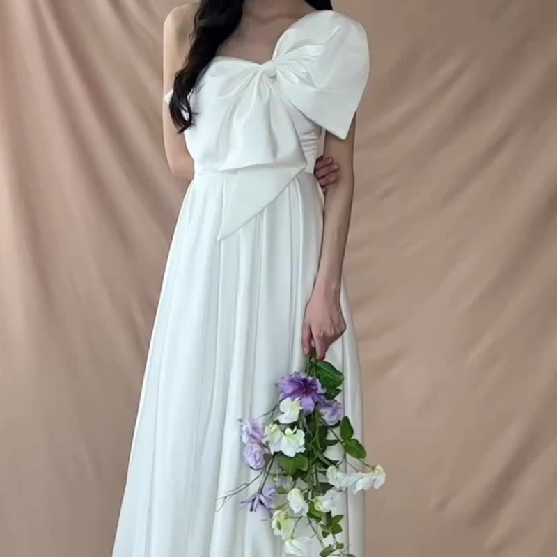 单肩大蝴蝶结礼服 - 晚装/礼服 - 聚酯纤维 白色